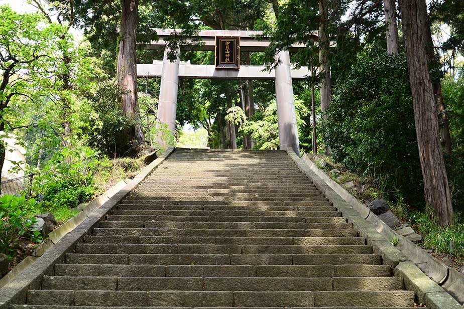 伊豆山神社